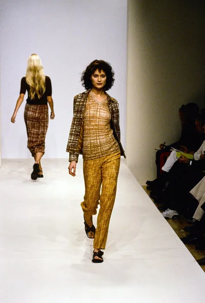 Look 24